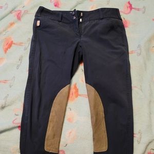 Tailored Sportsman Trophy Hunters